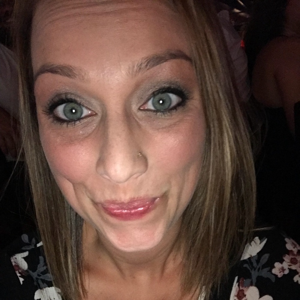 Meet your Posher, Erica